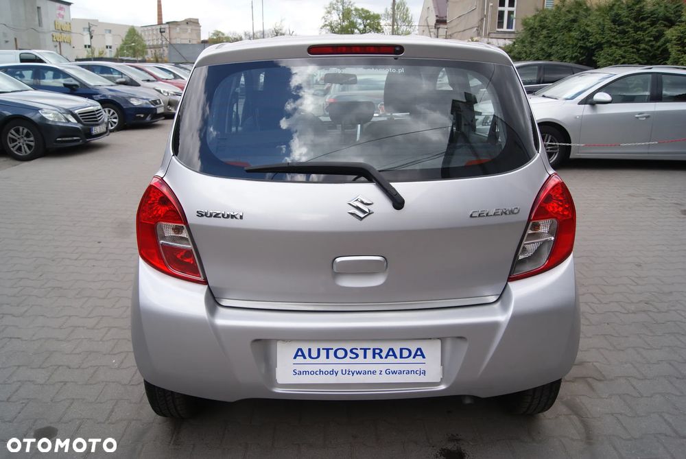 Suzuki Celerio 1.0 Dualjet Comfort - 4