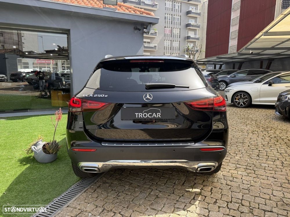 Mercedes-Benz GLA 250 e 8G-DCT Progressive - 19