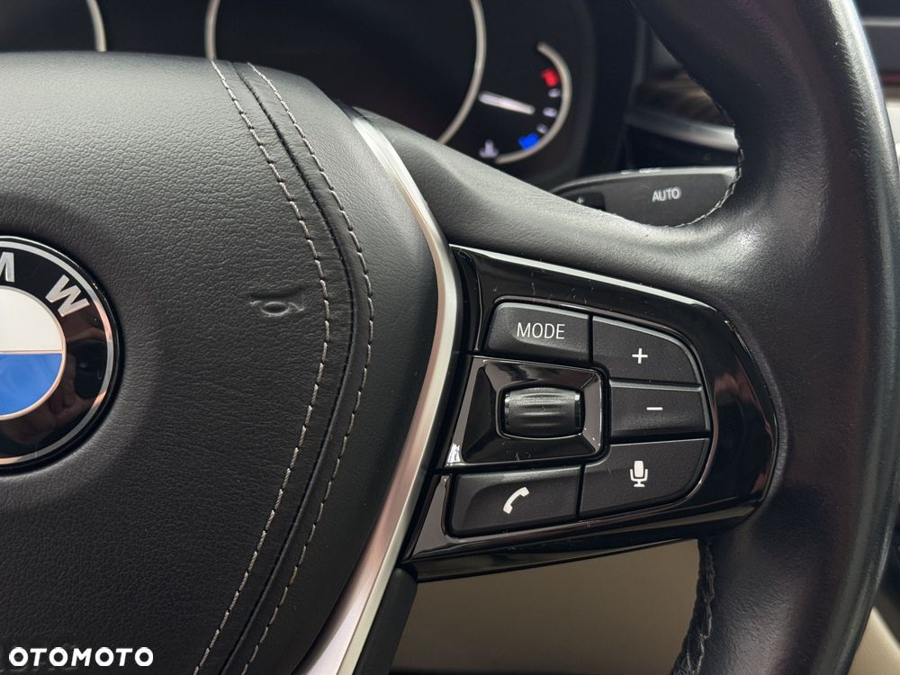 BMW Seria 5 - 22