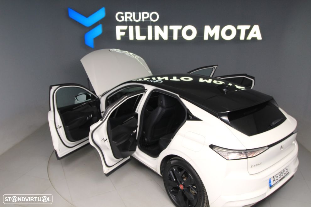 DS DS4 E-Tense Performance Line EAT8 - 11