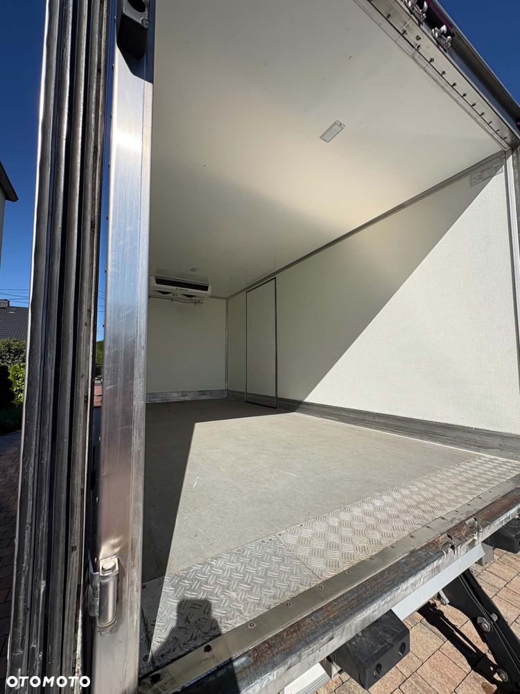 Volkswagen Crafter - 19
