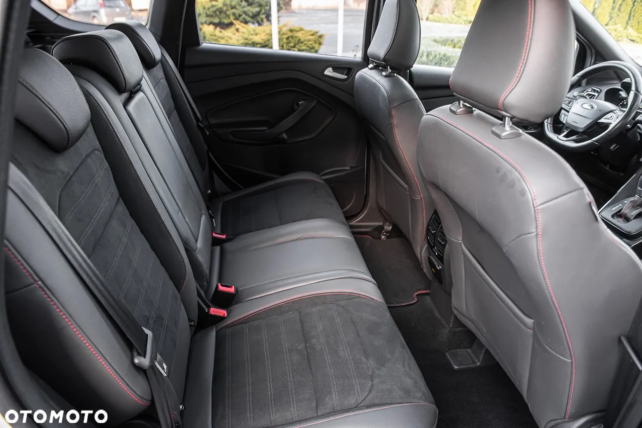 Ford Kuga 2.0 TDCi AWD ST-Line - 19