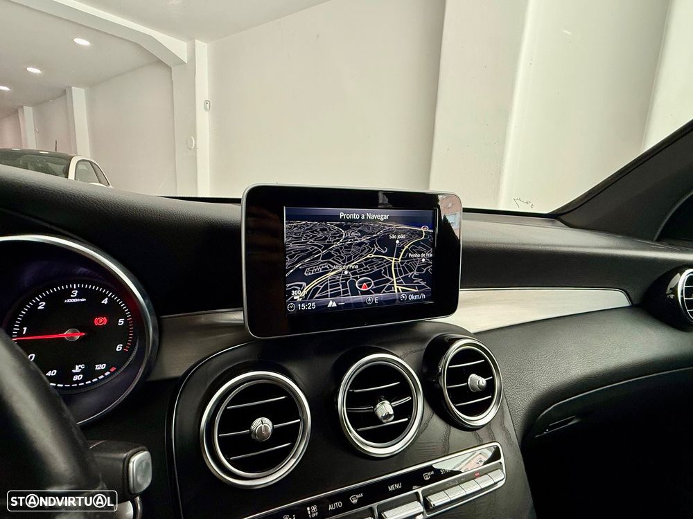 Mercedes-Benz GLC 250 d Coupé AMG Line 4-Matic - 12