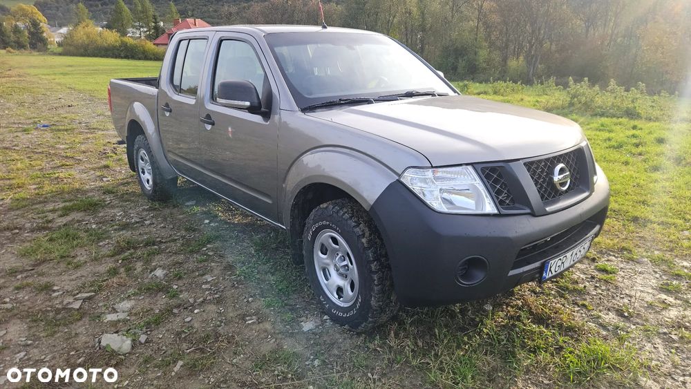 Nissan Navara - 1