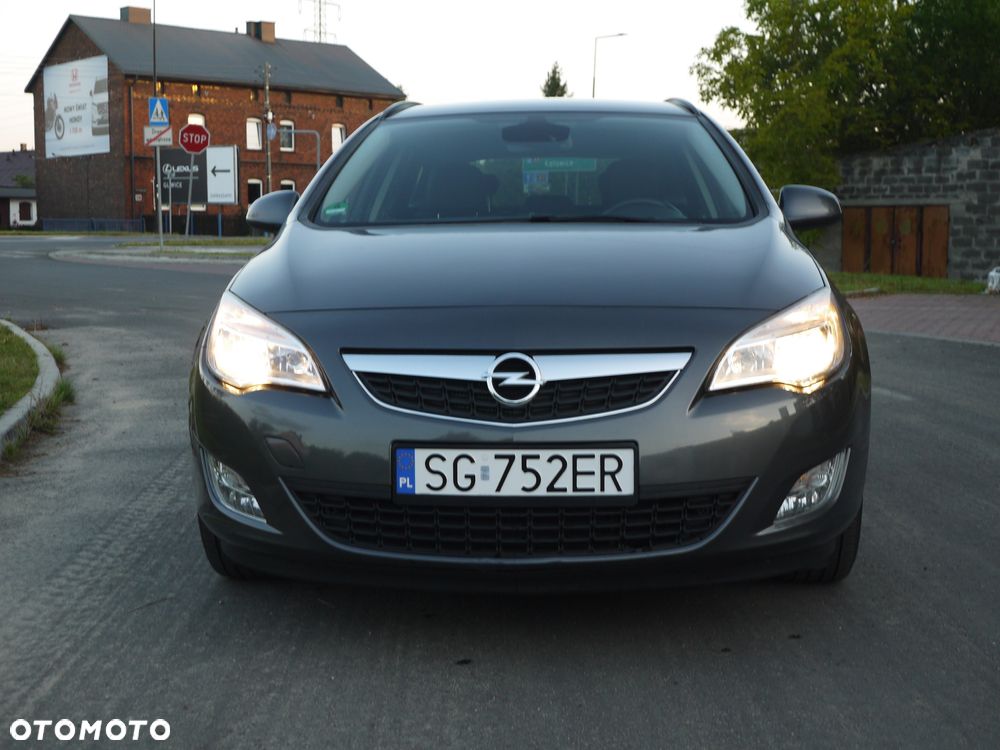 Opel Astra 1.4 Turbo Sports Tourer 150 Jahre - 25