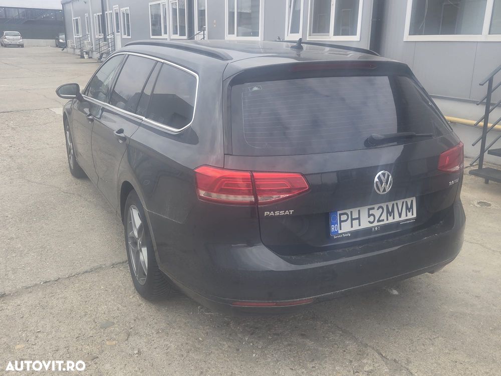 Volkswagen Passat 2.0 TDI DSG Comfortline - 5