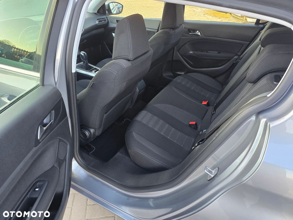 Peugeot 308 - 9