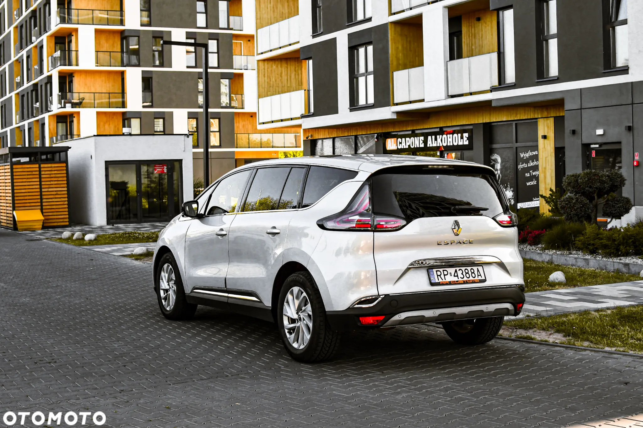 Renault Espace 1.6 dCi Energy Magnetic EDC - 3