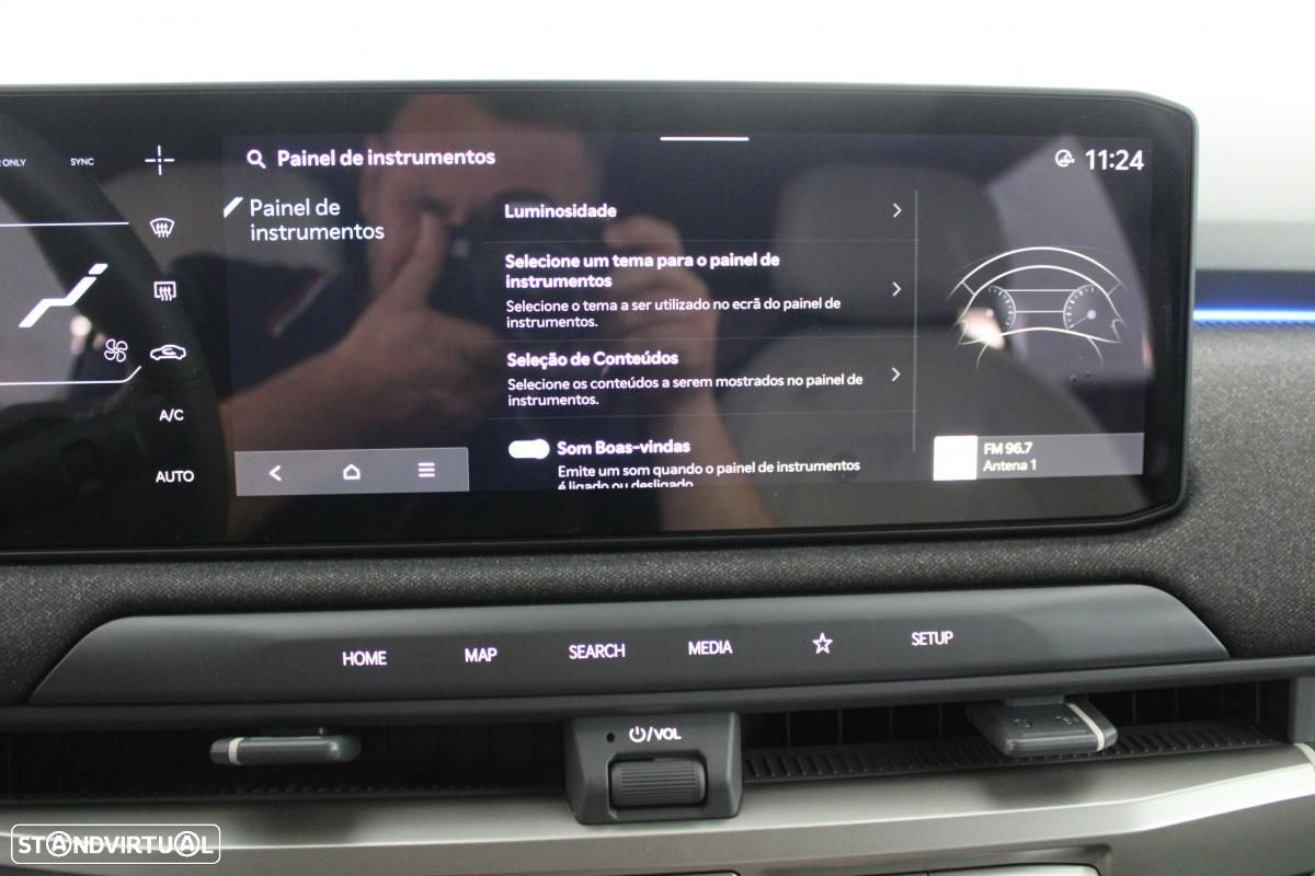 Kia EV3 81.4 kWh GT-Line - 38