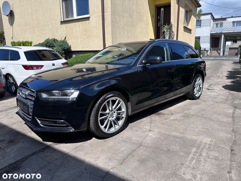 Audi A4 Avant 2.0 TDI DPF clean diesel multitronic Attraction - 15