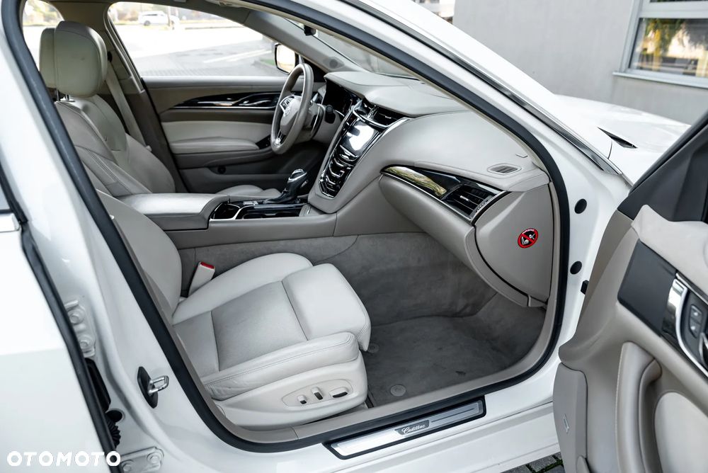 Cadillac CTS 2.0 Turbo AT AWD Premium - 24