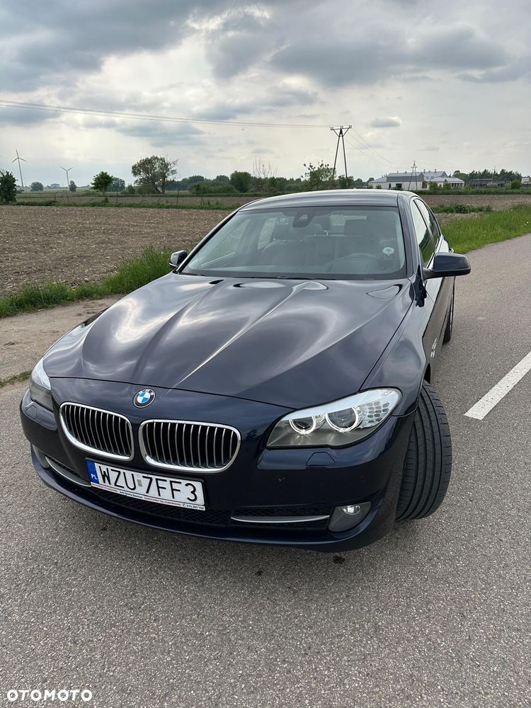 BMW Seria 5 520d - 5