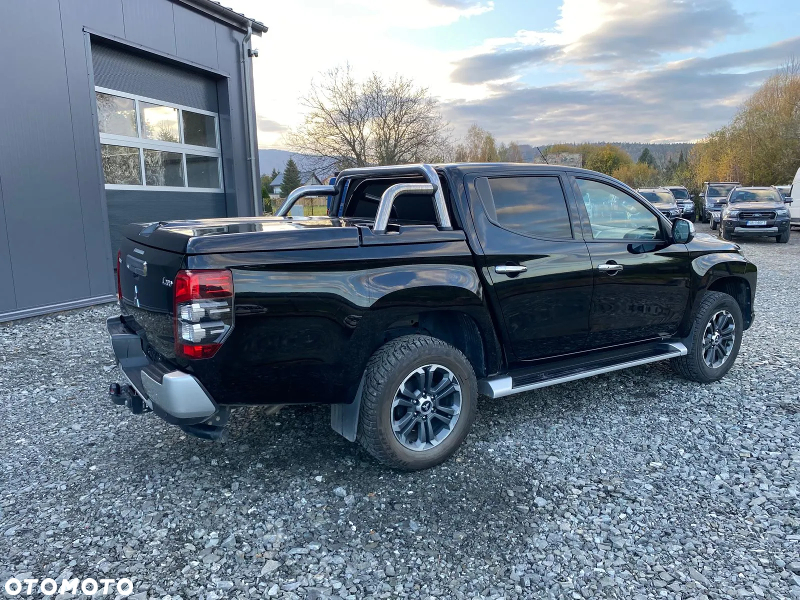 Mitsubishi L200 2.2 d DC Instyle Plus