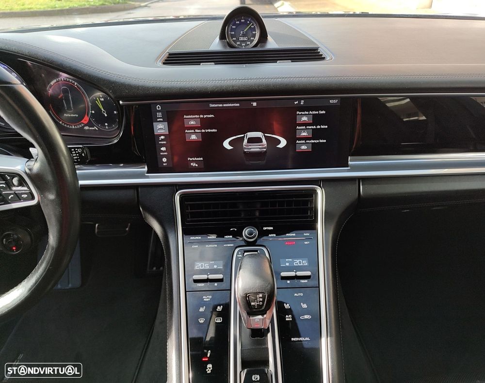 Porsche Panamera Sport Turismo 4 E-Hybrid Platinum Edition - 17