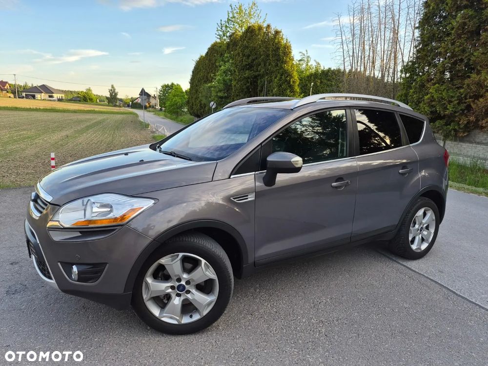 Ford Kuga 2.0 TDCi 4x4 Titanium - 2