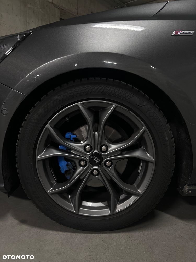 Ford Focus 1.5 EcoBoost ST-Line - 11