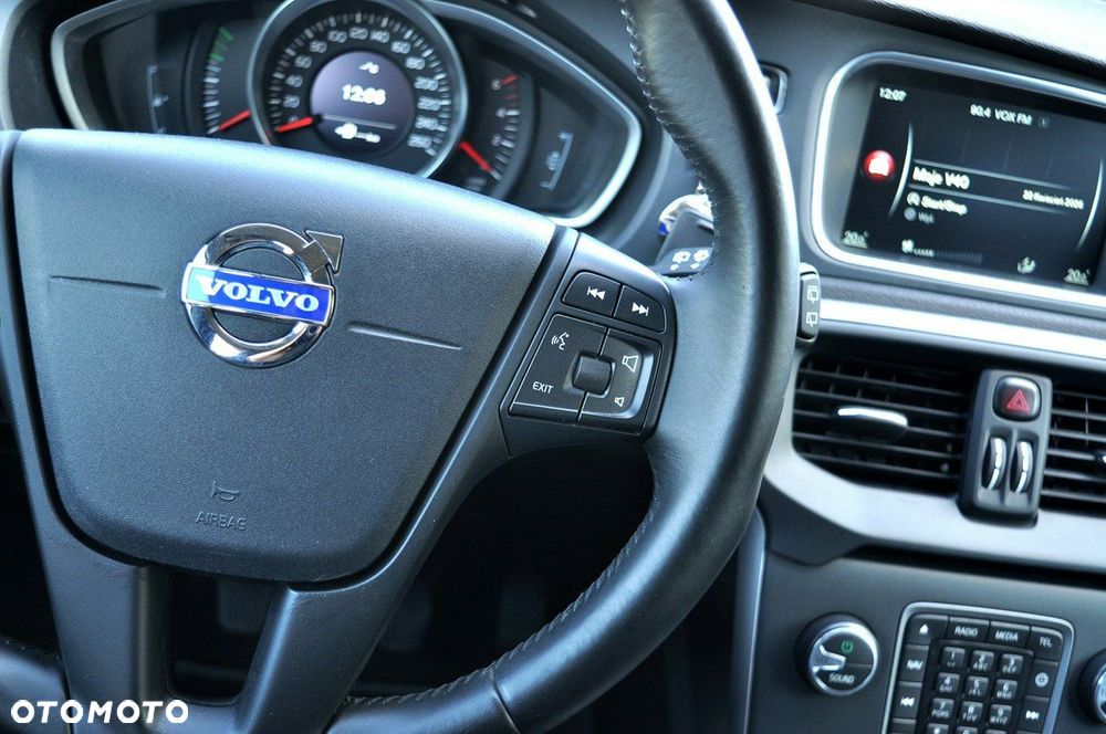 Volvo V40 D2 Momentum - 15