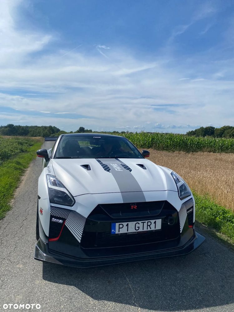 Nissan GT-R Track Edition - 9