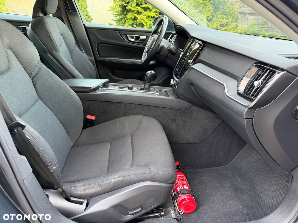 Volvo V60 ver-d3-summum - 33
