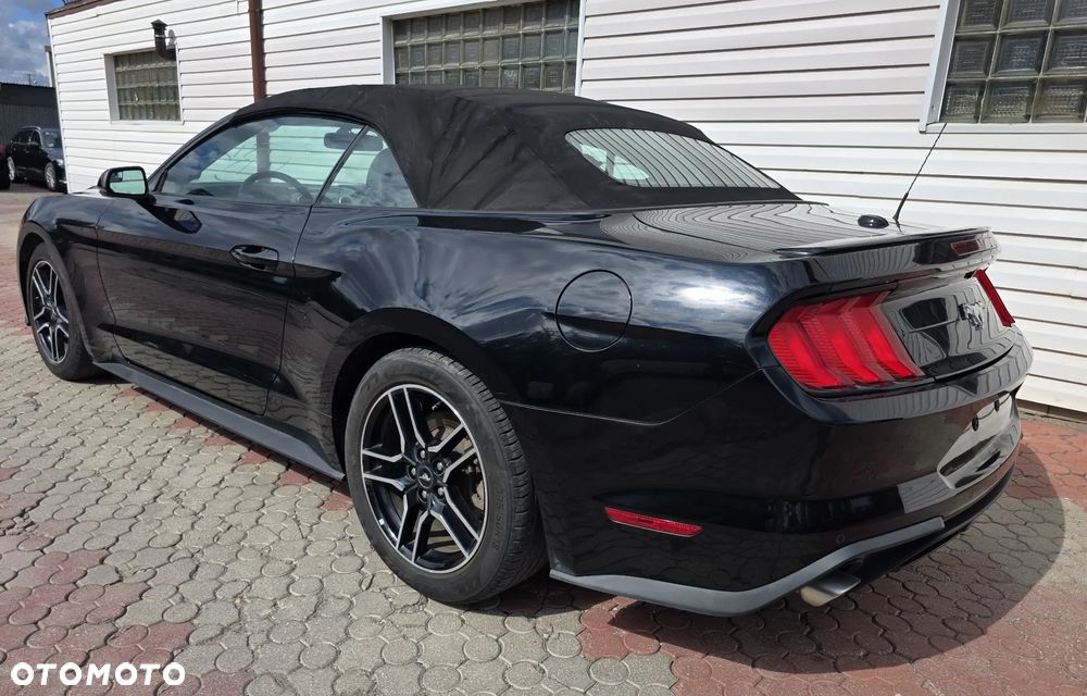 Ford Mustang Cabrio 2.3 Eco Boost - 23