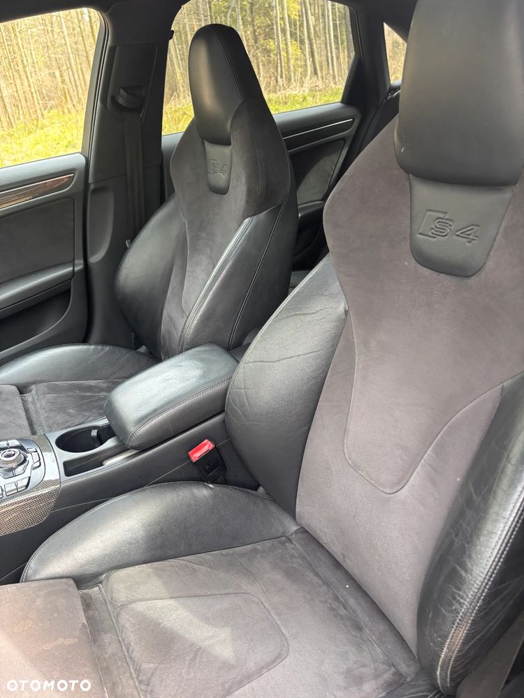 Audi S4 Limousine - 23