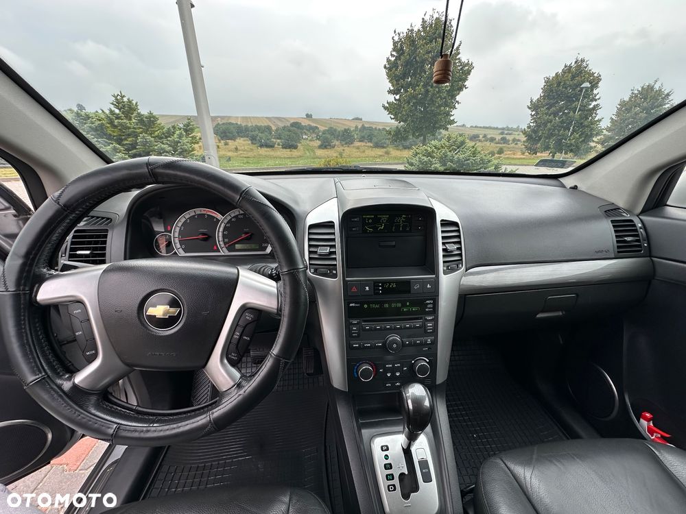 Chevrolet Captiva 2.0 d LT high (deu) - 10