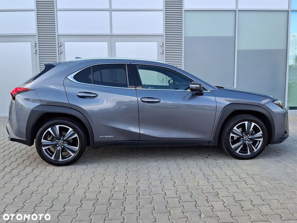 Lexus UX 250h GPF Prestige AWD - 33