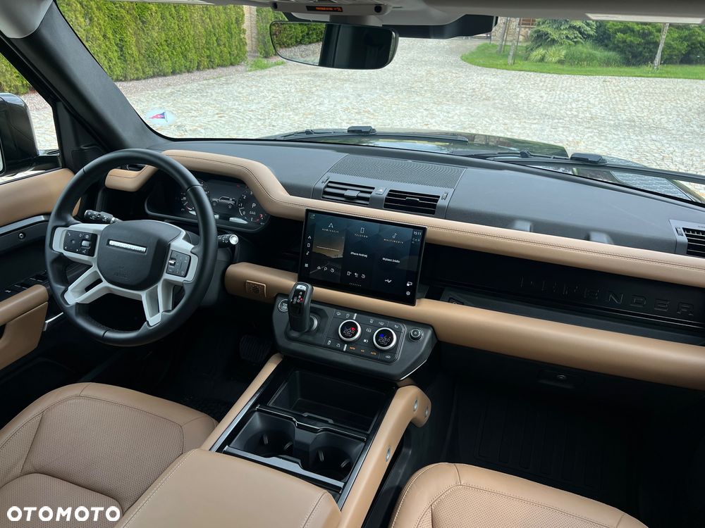 Land Rover Defender 3.0 P400 mHEV S - 24