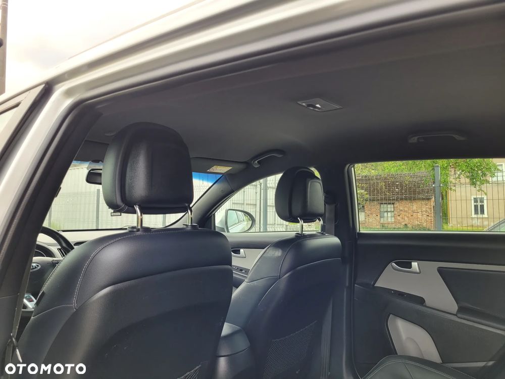 Kia Sportage 1.7 CRDI 2WD ISG Dream-Team Edition - 15