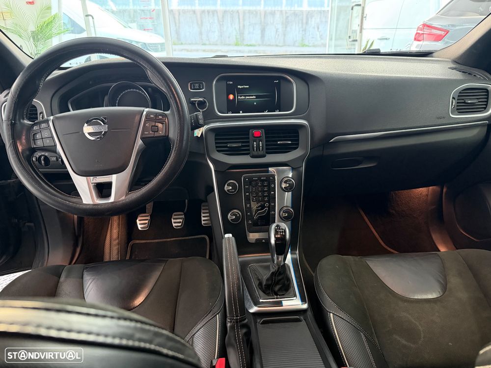 Volvo V40 - 8