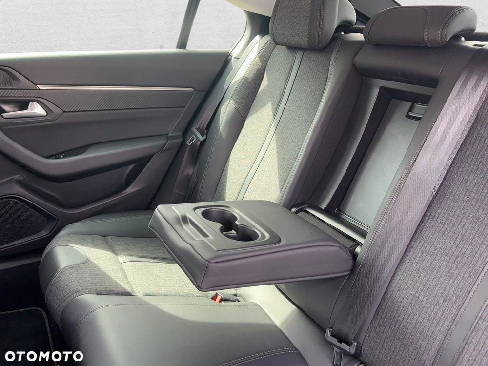 Peugeot 508 1.5 BlueHDi Allure Pack S&S EAT8 - 24