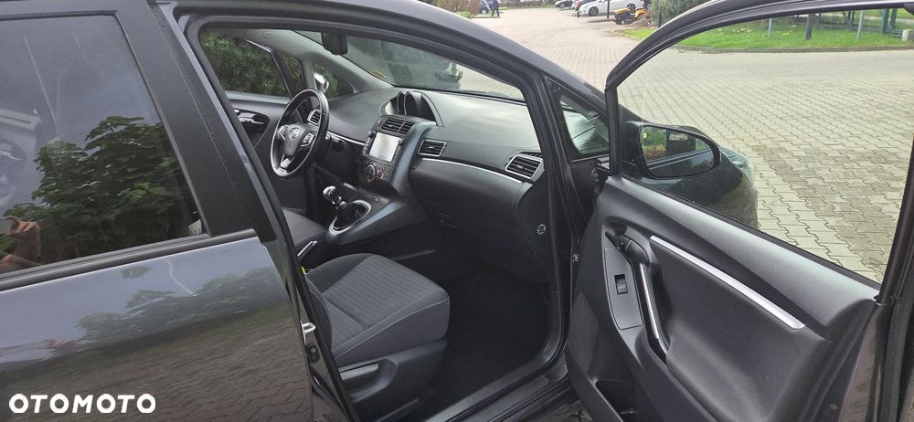 Toyota Verso 1.8 Premium EU5 7os - 27