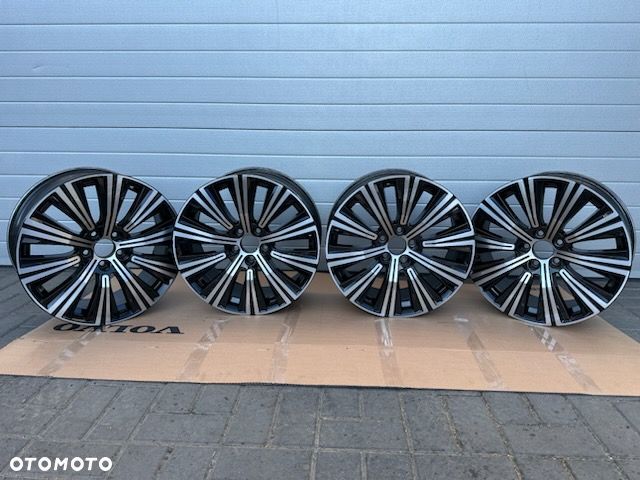Felgi VOLVO 18"32243391 5x108