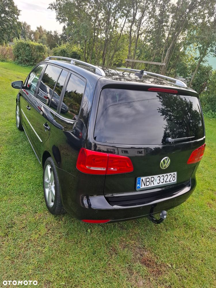Volkswagen Touran - 6