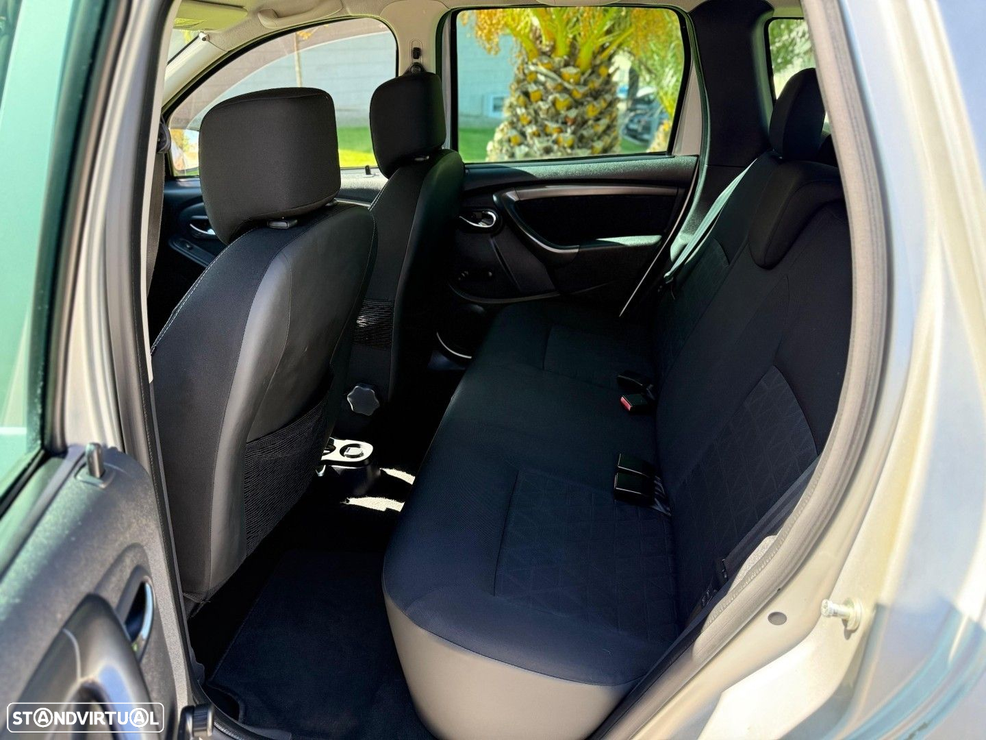 Dacia Duster 1.5 dCi Prestige - 10
