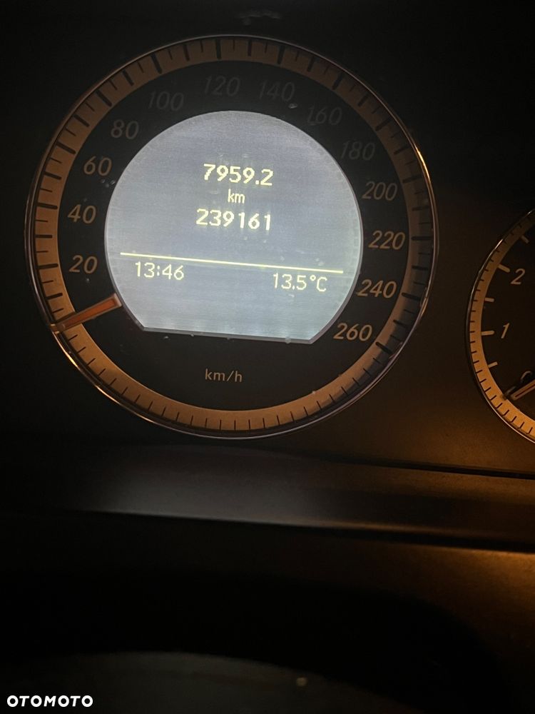 Mercedes-Benz Klasa C 200 Kompressor Classic - 8