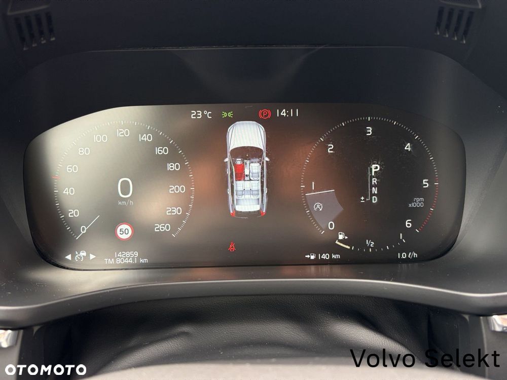 Volvo XC 60 D4 AWD Momentum - 26