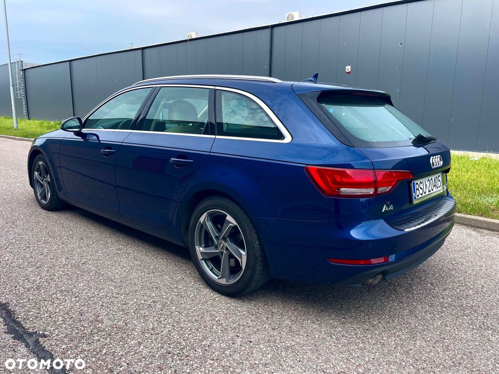 Audi A4 Avant - 10