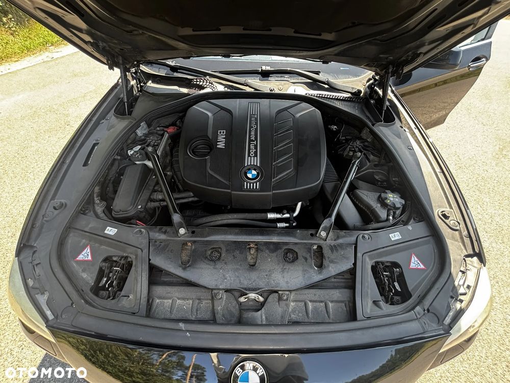 BMW Seria 5 - 12