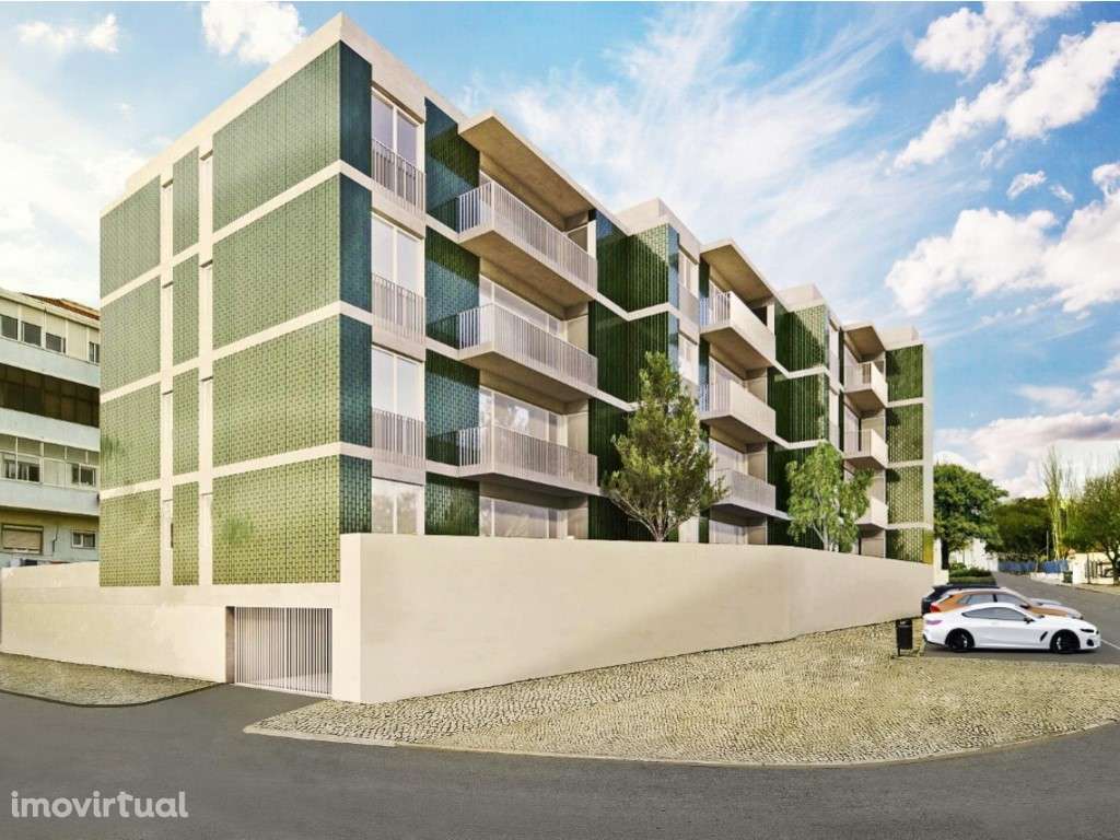 Prédio, Almada, Almada, Cova da Piedade, Pragal e - Grande imagem: 2/19