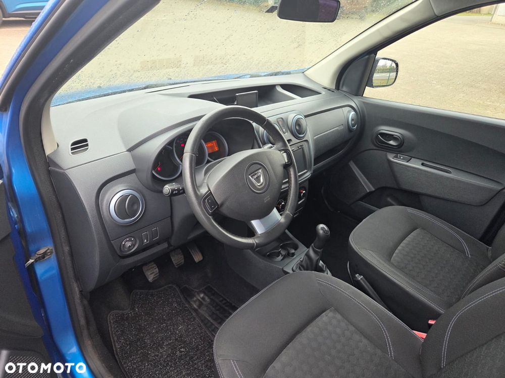 Dacia Dokker TCe 115 Stepway Celebration - 10
