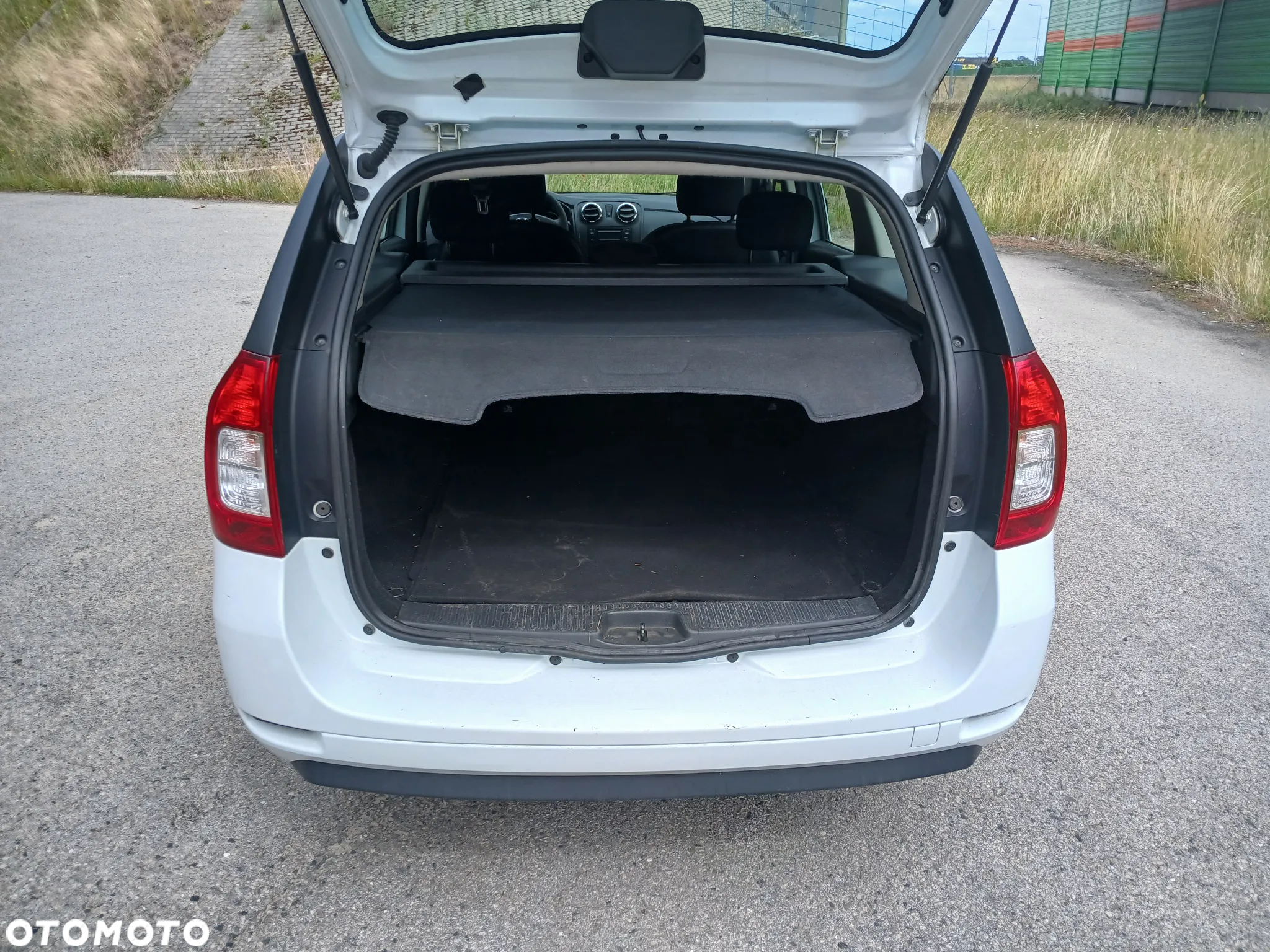 Dacia Logan MCV 1.2 16V Access EU6 - 8