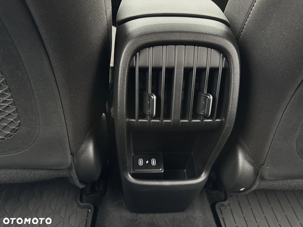 Hyundai Kona 1.6 GDI Hybrid Executive DCT - 28