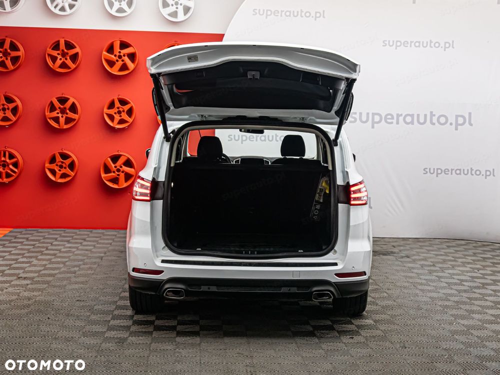 Ford S-Max - 25