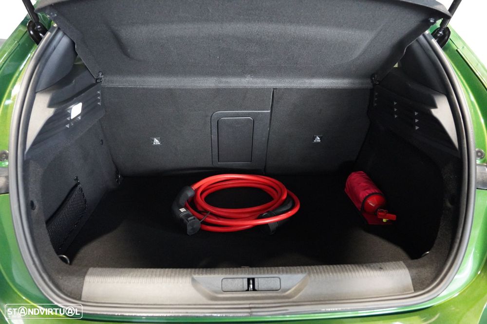 Peugeot e-308 54 kWh Allure - 38