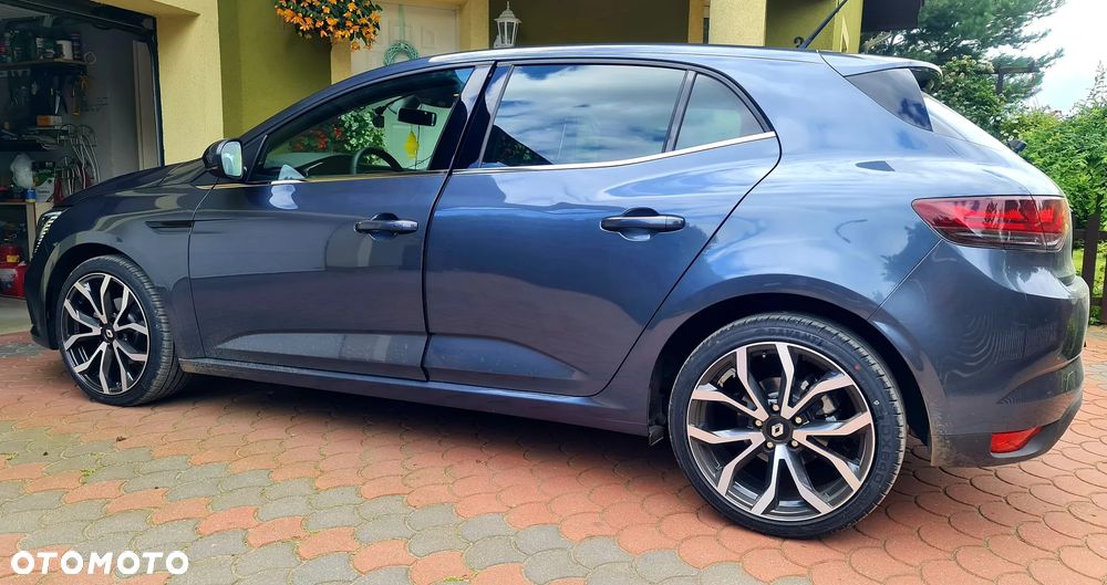 Renault Megane TCe 115 GPF ZEN - 4