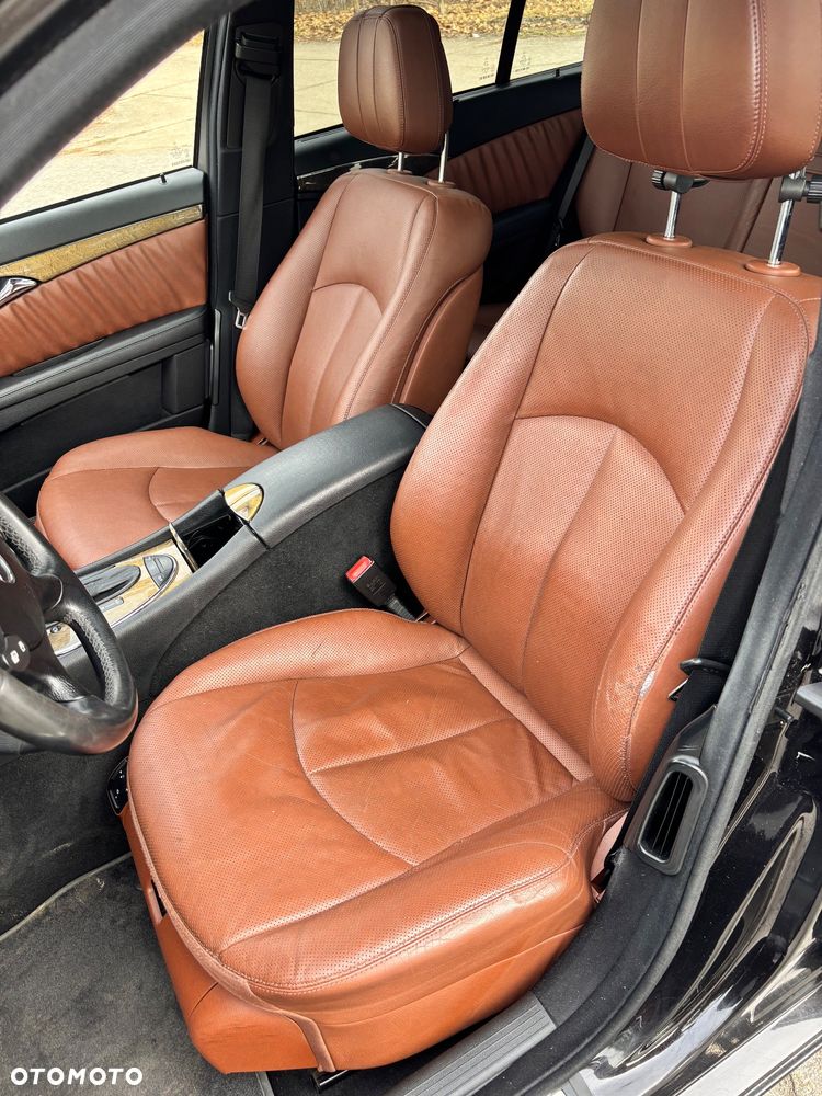 Mercedes-Benz Klasa E 500 4-Matic Avantgarde - 11