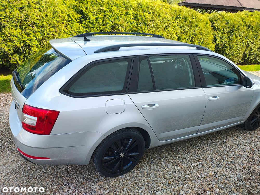 Skoda Octavia 2.0 TDI Ambition DSG - 4