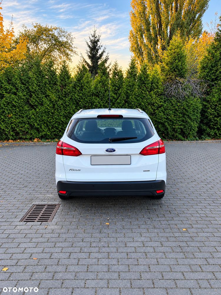 Ford Focus 1.0 EcoBoost Gold X (Edition) - 6