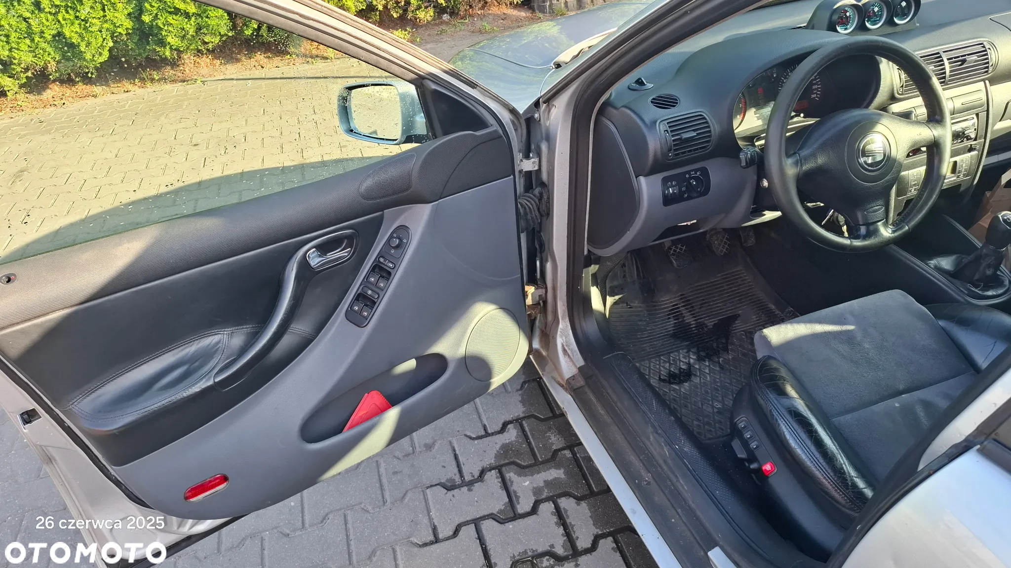 Seat Toledo 2.3 V5 Executive - 12